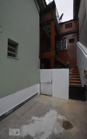 Casa para alugar com 40m², 1 quarto e sem vagaFachada