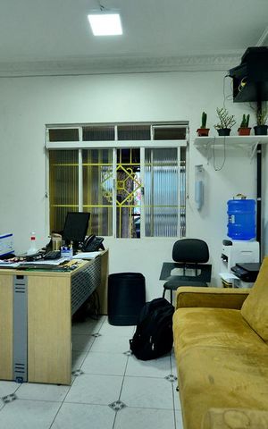 Casa à venda com 300m², 5 quartos e 3 vagasSala