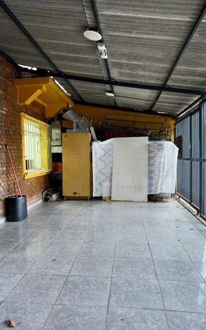 Casa à venda com 300m², 5 quartos e 3 vagasGaragem