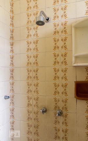 Apartamento à venda com 95m², 3 quartos e sem vaga Apartamento à venda com 95m², 3 quartos e sem vagaBanheiro