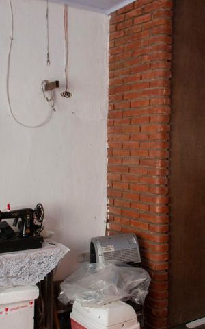 Casa à venda com 242m², 2 quartos e 2 vagasSala 3