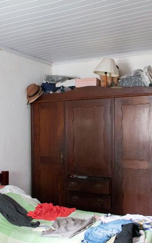 Casa à venda com 242m², 2 quartos e 2 vagasQuarto