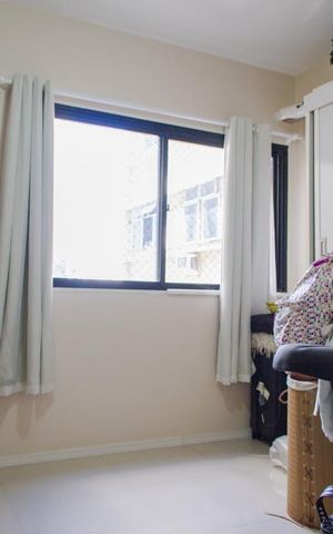 Apartamento à venda com 130m², 4 quartos e 2 vagas Apartamento à venda com 130m², 4 quartos e 2 vagasQuarto 1