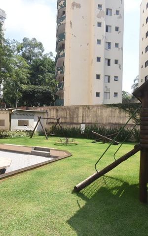 Apartamento para alugar com 147m², 4 quartos e 3 vagasPlayground