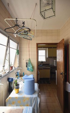 Apartamento para alugar com 147m², 4 quartos e 3 vagas Apartamento para alugar com 147m², 4 quartos e 3 vagasÁrea de ServiçoQuarto de Serviço