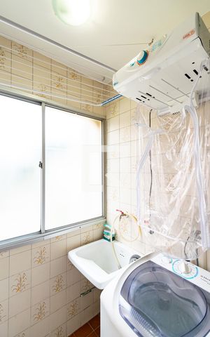 Apartamento à venda com 60m², 2 quartos e 1 vaga Apartamento à venda com 60m², 2 quartos e 1 vagaLavanderia