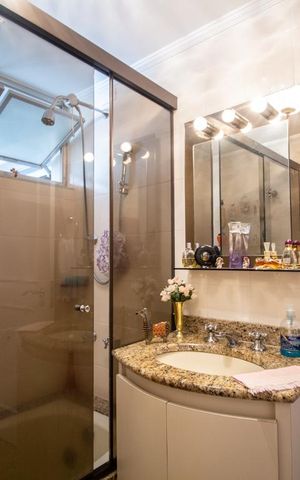 Apartamento à venda com 170m², 2 quartos e 1 vaga Apartamento à venda com 170m², 2 quartos e 1 vagaBanheiro Social
