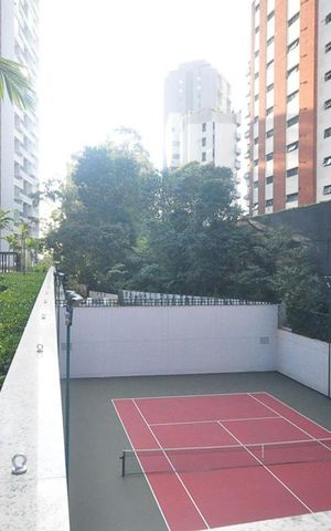 Apartamento à venda com 175m², 4 quartos e 3 vagasQuadra