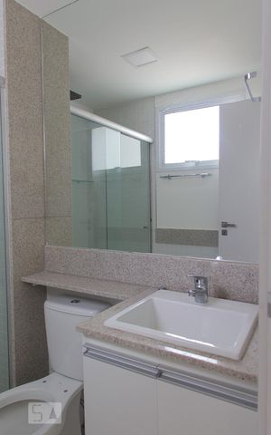 Studio para alugar com 56m², 1 quarto e 1 vaga Studio para alugar com 56m², 1 quarto e 1 vagaBanheiro da Suíte