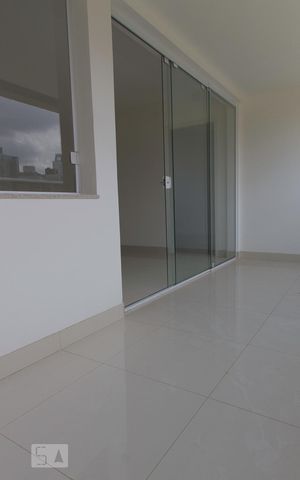 Studio para alugar com 56m², 1 quarto e 1 vaga Studio para alugar com 56m², 1 quarto e 1 vaga Varanda