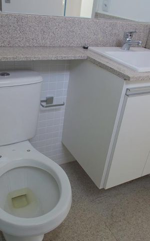 Studio para alugar com 56m², 1 quarto e 1 vaga Studio para alugar com 56m², 1 quarto e 1 vagaBanheiro da Suíte