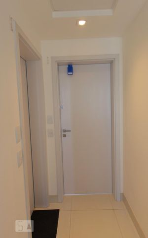 Studio para alugar com 56m², 1 quarto e 1 vaga Studio para alugar com 56m², 1 quarto e 1 vagaEntrada do Apto