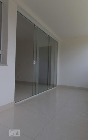 Studio para alugar com 56m², 1 quarto e 1 vaga Studio para alugar com 56m², 1 quarto e 1 vaga Varanda