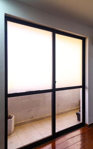 Apartamento à venda com 212m², 4 quartos e 2 vagas Apartamento à venda com 212m², 4 quartos e 2 vagasSuíte 2