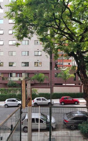 Apartamento para alugar com 58m², 1 quarto e 1 vagaVista