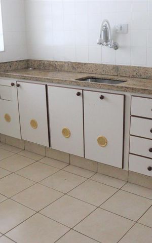 Casa para alugar com 135m², 3 quartos e 2 vagasCozinha