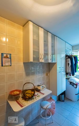 Apartamento à venda com 87m², 3 quartos e 1 vagaCozinha