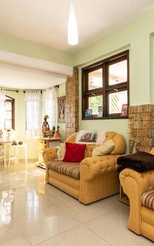 Casa à venda com 500m², 4 quartos e 7 vagas Casa à venda com 500m², 4 quartos e 7 vagasSala 1