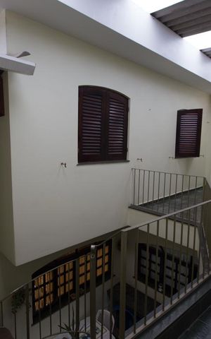 Casa à venda com 183m², 4 quartos e 3 vagas Casa à venda com 183m², 4 quartos e 3 vagasÁrea de Serviço