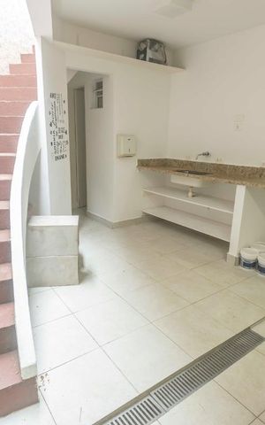 Casa à venda com 200m², 5 quartos e 2 vagasGaragem