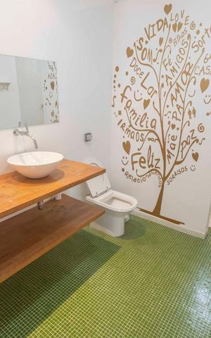 Casa à venda com 200m², 5 quartos e 2 vagasBanheiro 1