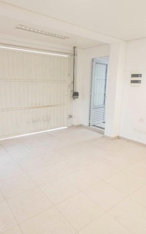 Casa à venda com 200m², 5 quartos e 2 vagasGaragem