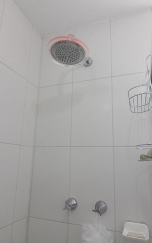 Apartamento à venda com 73m², 3 quartos e 2 vagasChuveiro