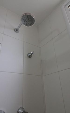 Apartamento à venda com 73m², 3 quartos e 2 vagasChuveiro