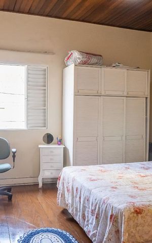Casa à venda com 240m², 3 quartos e 1 vaga Casa à venda com 240m², 3 quartos e 1 vagaQuarto 1