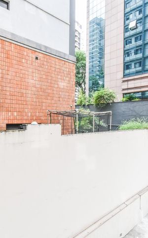 Apartamento para alugar com 30m², 1 quarto e 1 vaga Apartamento para alugar com 30m², 1 quarto e 1 vagaVaranda