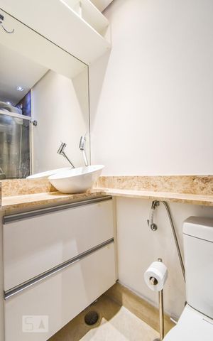 Apartamento para alugar com 30m², 1 quarto e 1 vaga Apartamento para alugar com 30m², 1 quarto e 1 vagaBanheiro