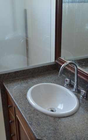 Apartamento à venda com 90m², 2 quartos e 1 vagaBanheiro Corredor