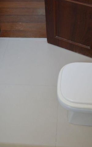 Apartamento à venda com 90m², 2 quartos e 1 vagaBanheiro da Suíte