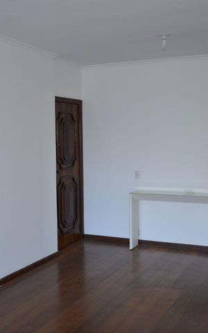 Apartamento à venda com 90m², 2 quartos e 1 vagaSala