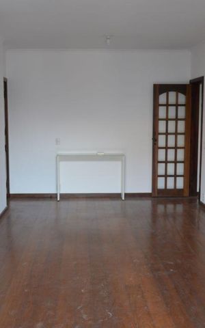 Apartamento à venda com 90m², 2 quartos e 1 vagaSala