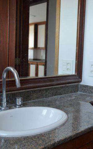 Apartamento à venda com 90m², 2 quartos e 1 vagaBanheiro Corredor