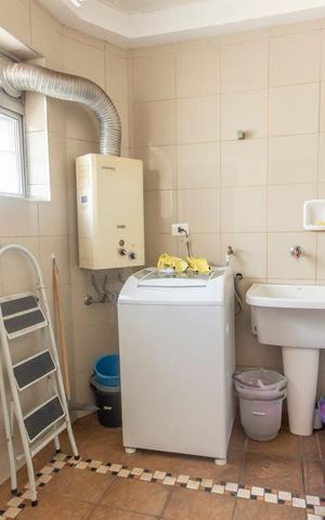 Apartamento à venda com 244m², 3 quartos e 3 vagasLavanderia