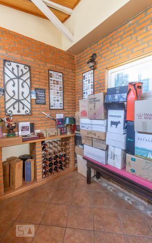 Apartamento à venda com 244m², 3 quartos e 3 vagasAdega