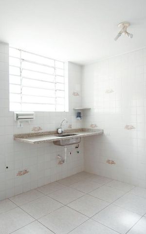 Casa à venda com 133m², 3 quartos e 1 vaga Casa à venda com 133m², 3 quartos e 1 vagaCozinha