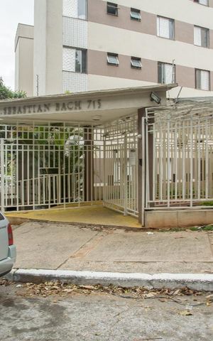 Apartamento para alugar com 46m², 2 quartos e 1 vagaFachada