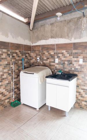 Casa à venda com 274m², 4 quartos e 3 vagas