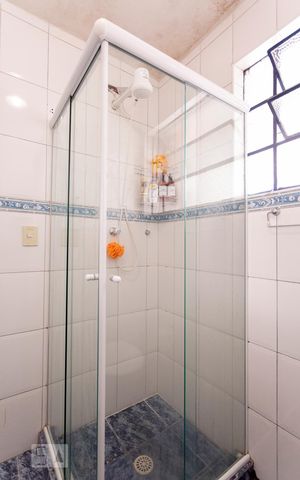 Apartamento à venda com 60m², 4 quartos e sem vagaBanheiro