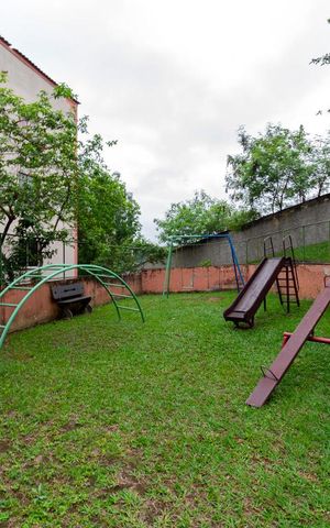 Apartamento à venda com 80m², 2 quartos e 1 vagaÁrea Comum - Playground