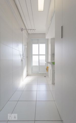 Apartamento para alugar com 105m², 3 quartos e 2 vagas Apartamento para alugar com 105m², 3 quartos e 2 vagasÁrea de Serviço
