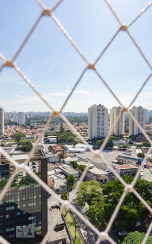 Apartamento para alugar com 105m², 3 quartos e 2 vagas Apartamento para alugar com 105m², 3 quartos e 2 vagasVista da Área de Serviço