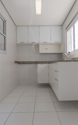 Apartamento para alugar com 105m², 3 quartos e 2 vagas Apartamento para alugar com 105m², 3 quartos e 2 vagasCozinha