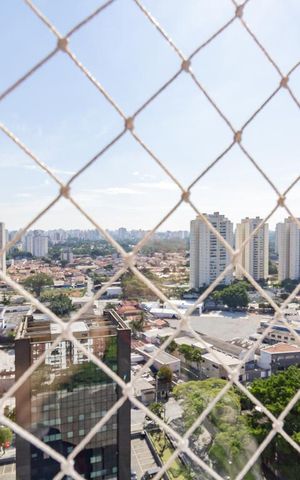Apartamento para alugar com 105m², 3 quartos e 2 vagas Apartamento para alugar com 105m², 3 quartos e 2 vagasVista do Quarto 1