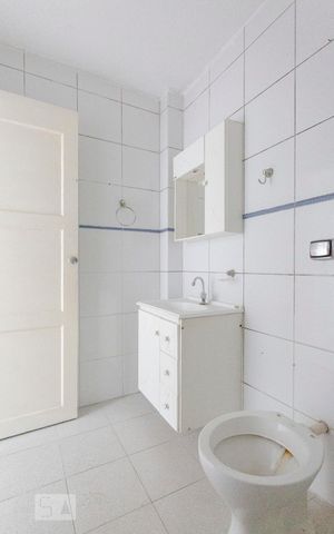 Apartamento à venda com 44m², 1 quarto e sem vagaBanheiro