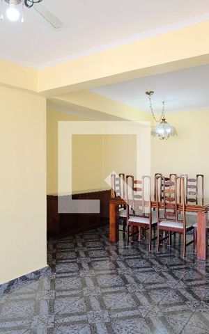 Apartamento à venda com 70m², 2 quartos e sem vagaSala