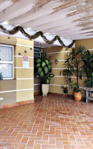 Casa à venda com 118m², 4 quartos e 2 vagasGaragem